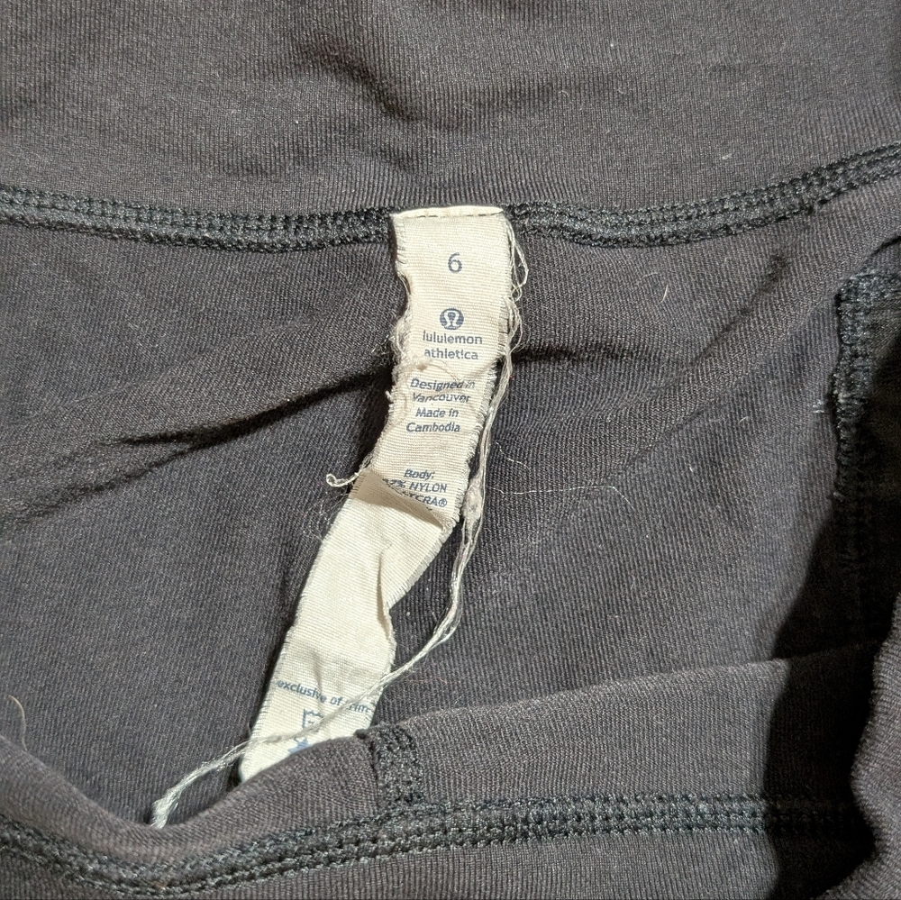 Lululemon Black Drawstring Pants - 6 - Preloved - Picture 5 of 9